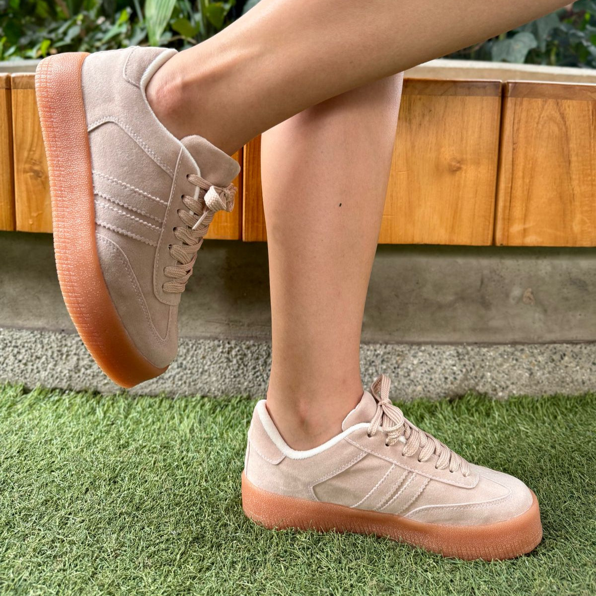 Tenis Simon Avellana