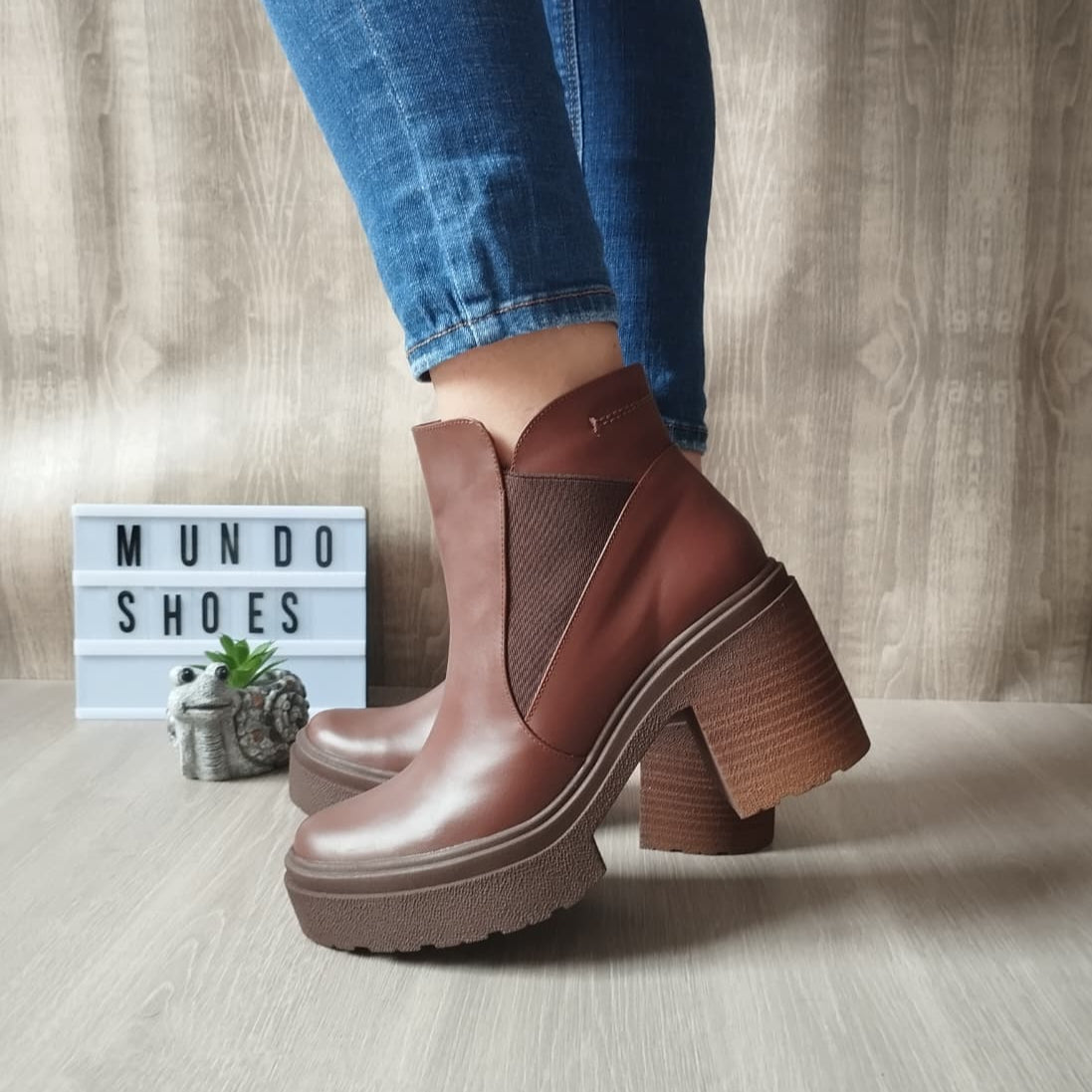 Botines Tania Marón