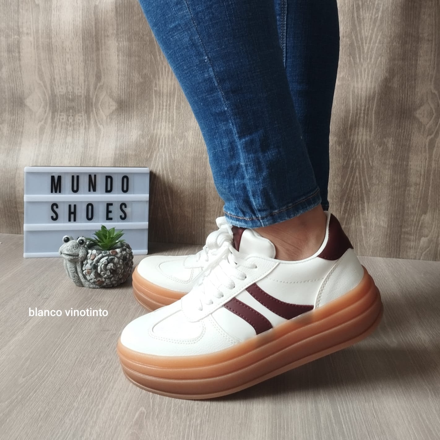 Tenis Agustin Blanco-Vinotinto