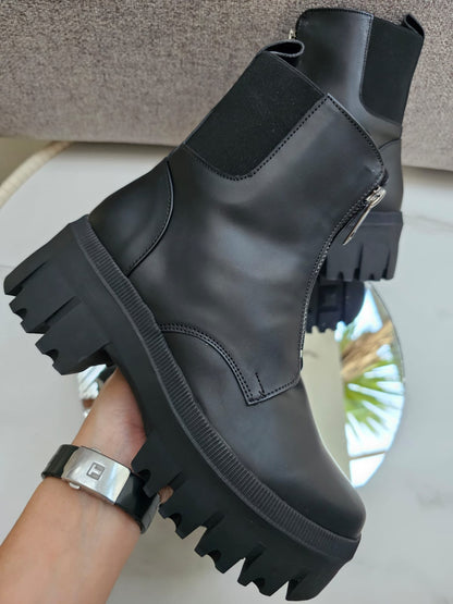 MELISSA SUELA CHUNKY