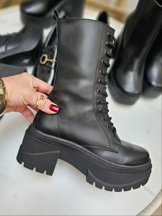 KASSANDRA (12 ojaletes )