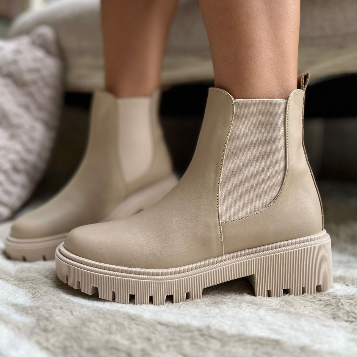 Barbara Suela Plana BEIGE